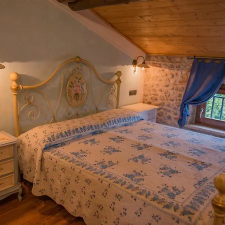 Il Mio Casale Alojamento de Acomodação e Pequeno-almoço 3*